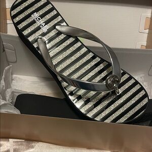 Michael Kors Bedford Metallic  and Black Striped Glitter Flip Flop Sandals new